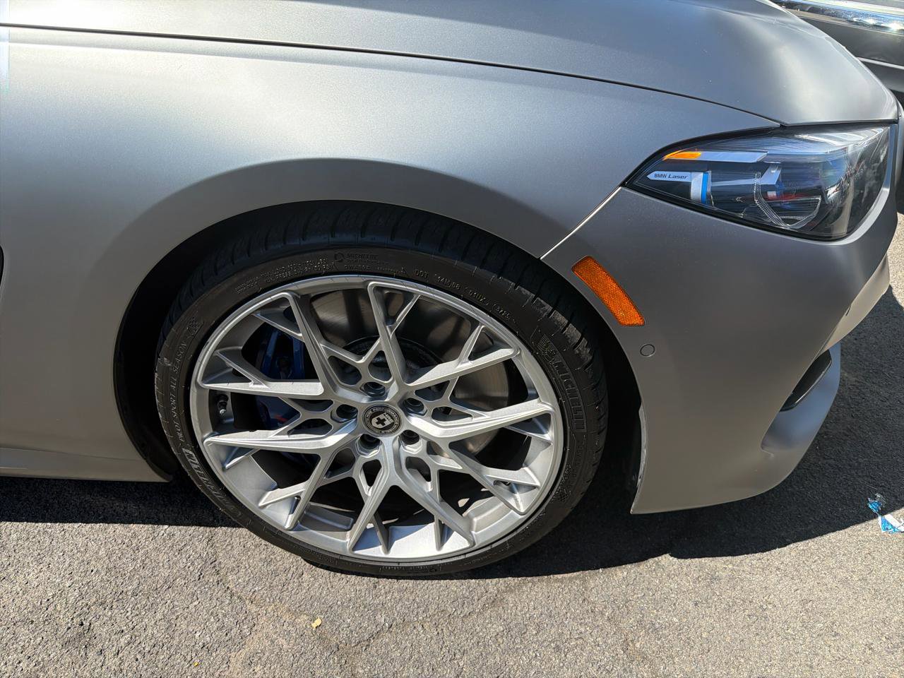 Used 2020 BMW M850i xDrive Coupe w/ M Carbon Exterior Package image 28