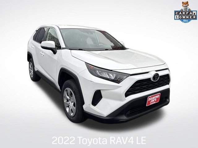 Used 2022 Toyota RAV4 LE FWD image 1