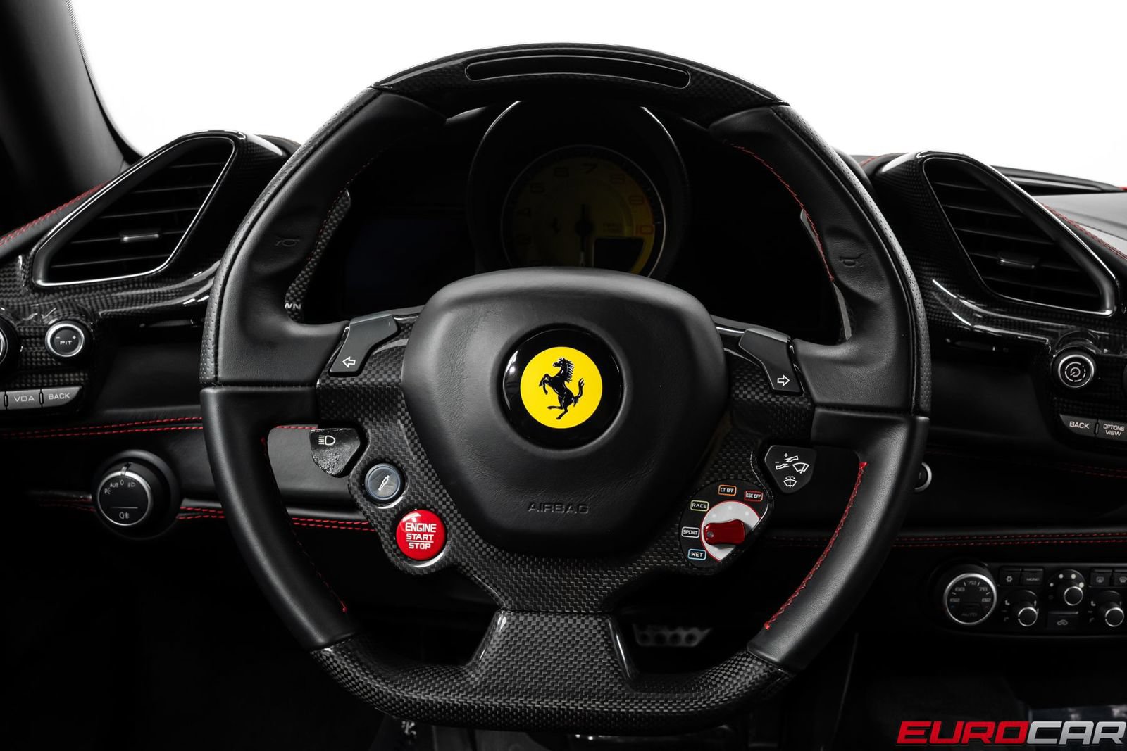 Used 2017 Ferrari 488 GTB RWD image 31