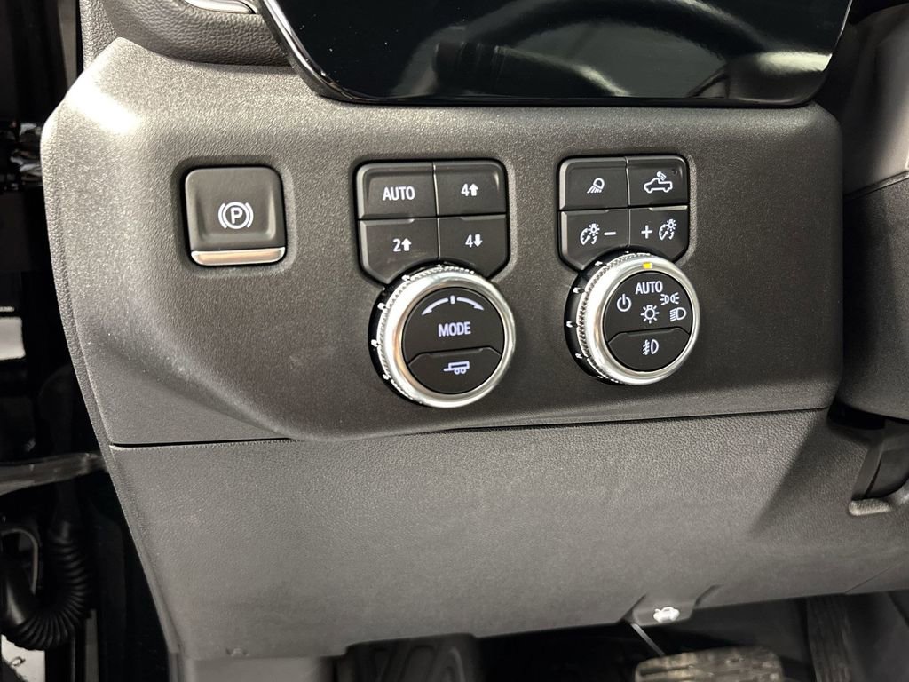 New 2025 GMC Sierra 2500 SLT w/ SLT Premium Package image 40