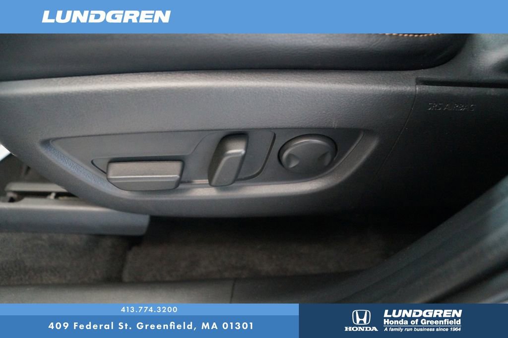 Used 2025 MAZDA CX-90 3.3 Turbo w/ Select Package image 14