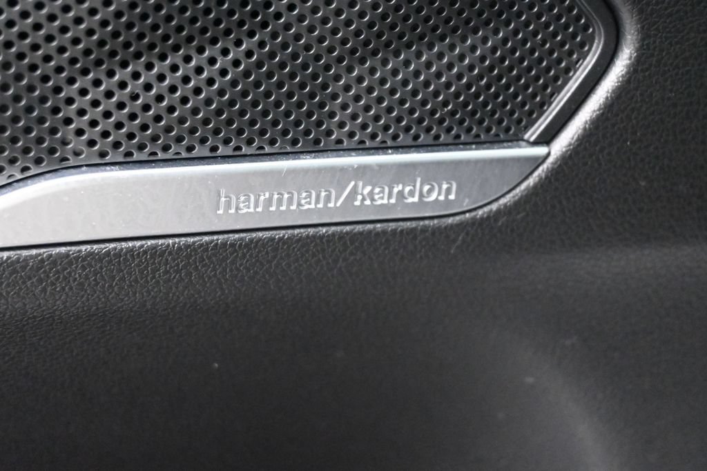 Used 2023 Hyundai Santa Fe Limited AWD/4WD image 6