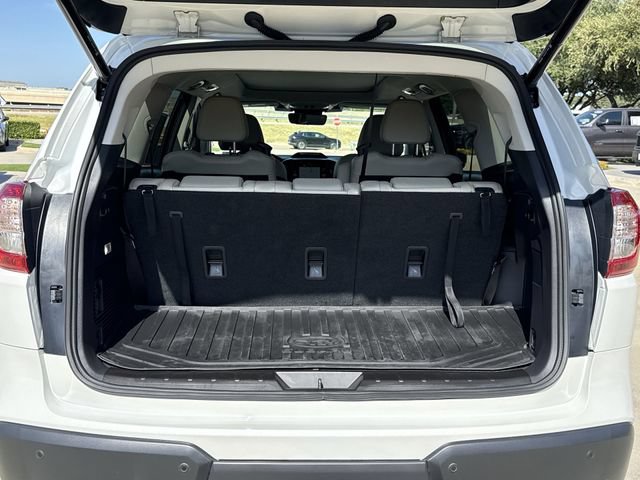 Certified 2025 Subaru Ascent Limited AWD/4WD image 13
