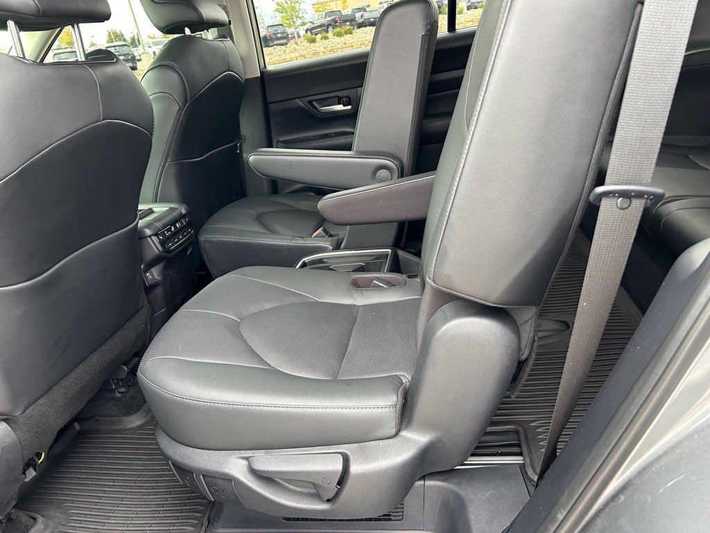 Used 2026 Toyota Grand Highlander AWD Hybrid image 27