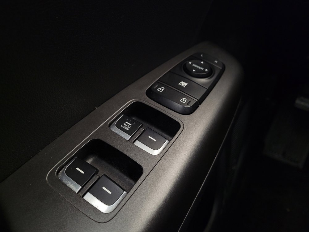 Used 2020 Kia Sportage LX image 27