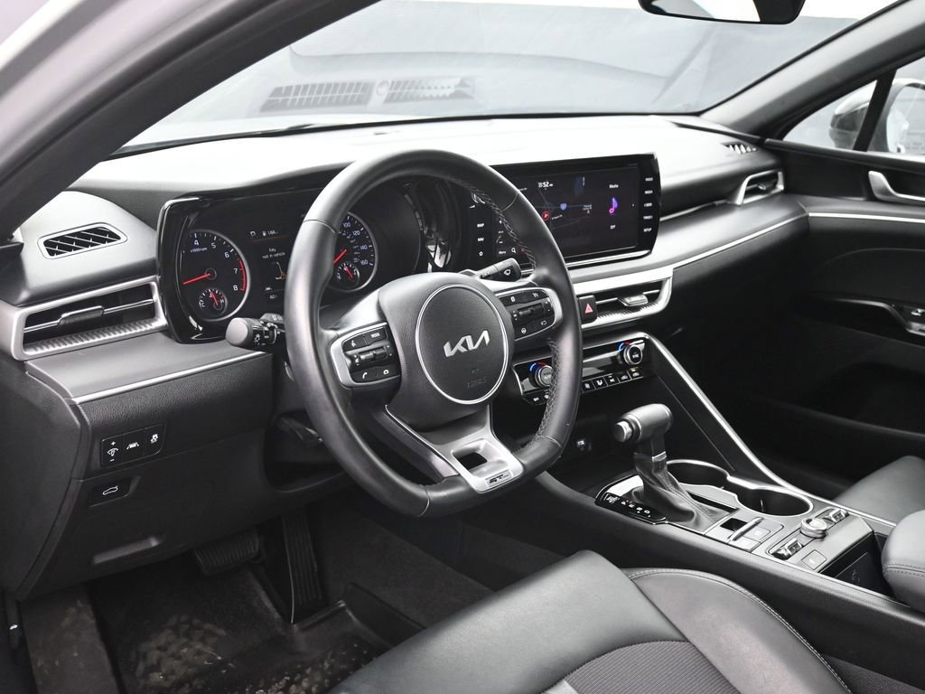 Used 2024 Kia K5 GT-Line image 10