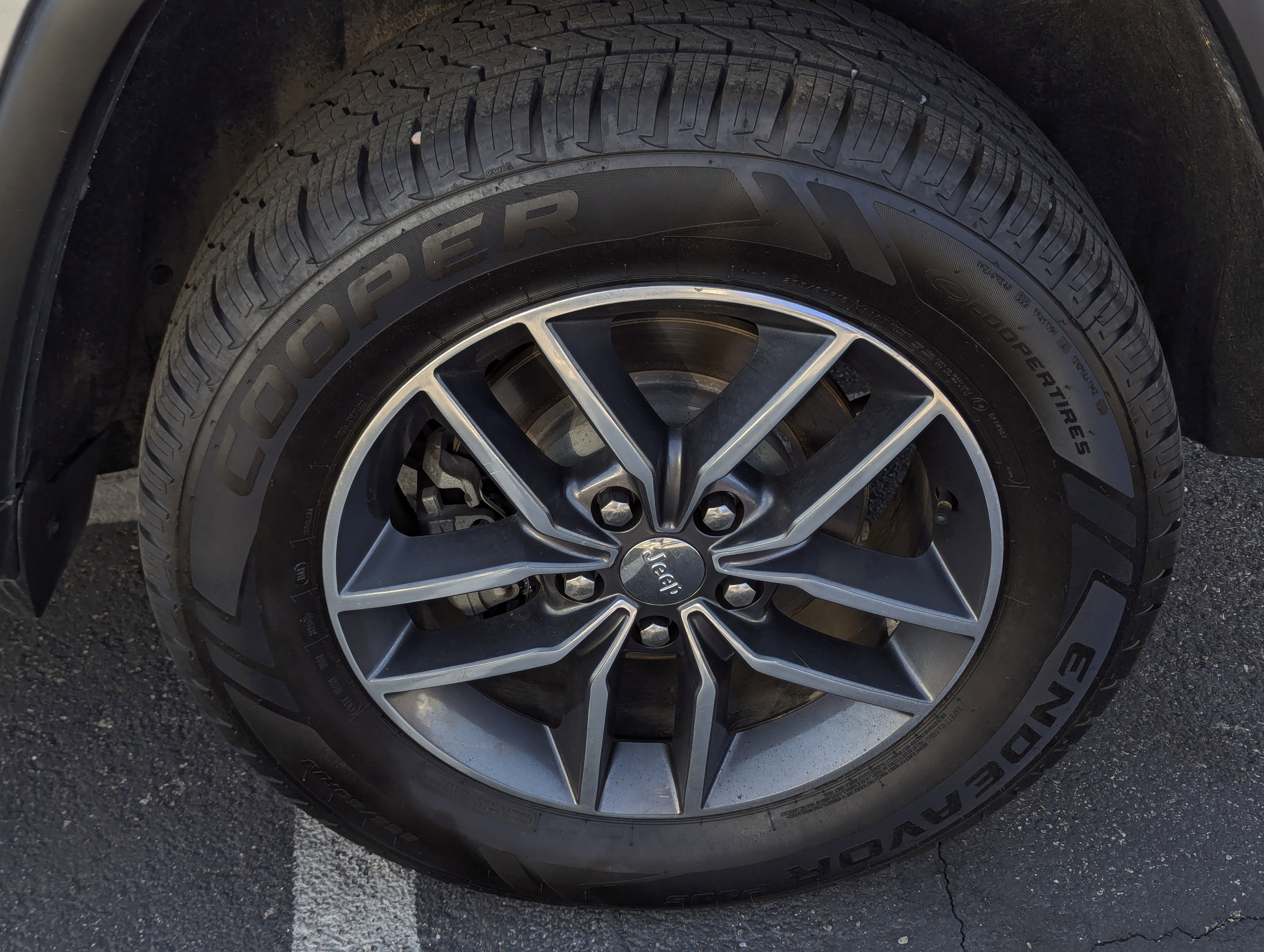 Certified 2018 Jeep Grand Cherokee Limited image 7