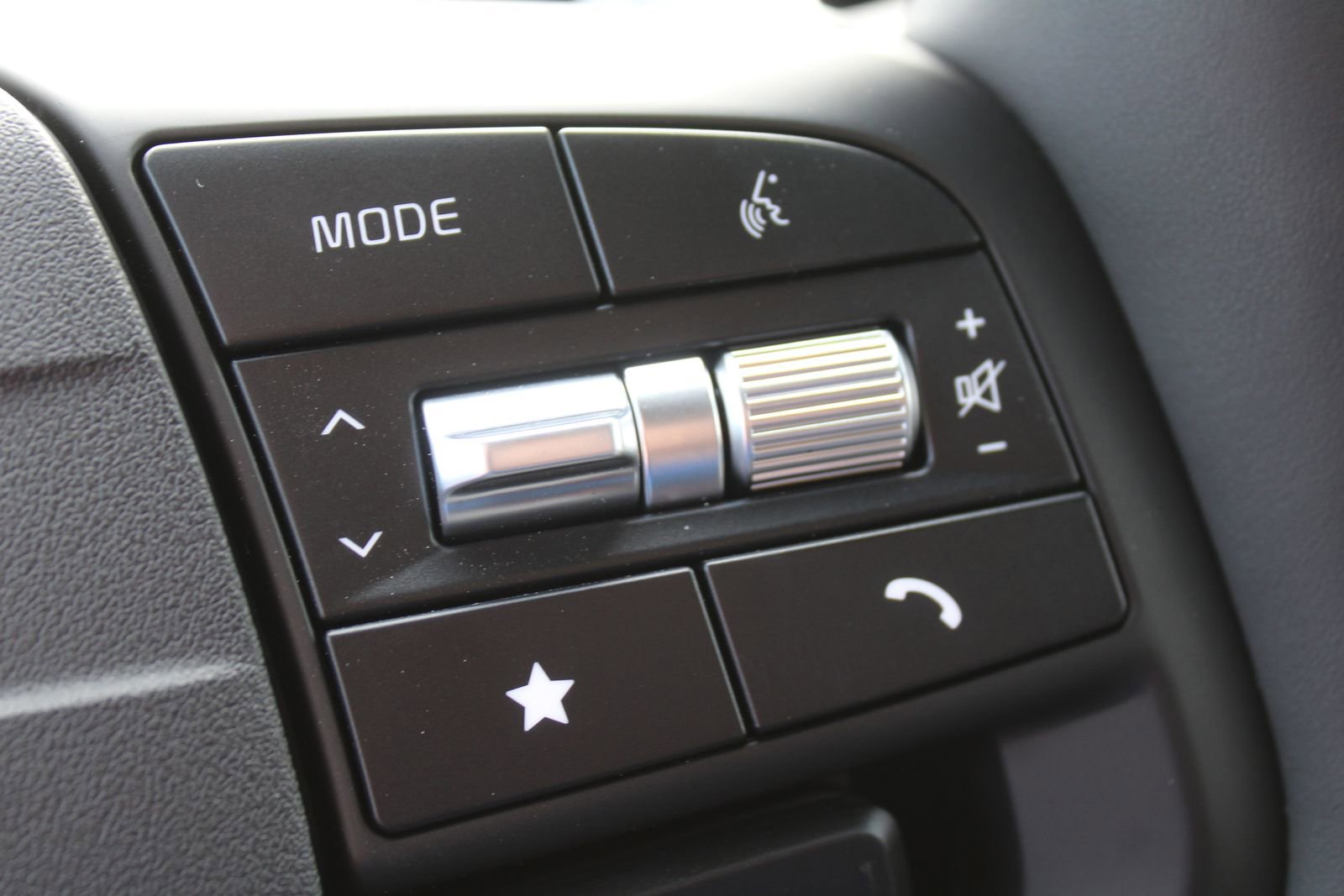 New 2026 Kia Sportage SX Prestige image 35