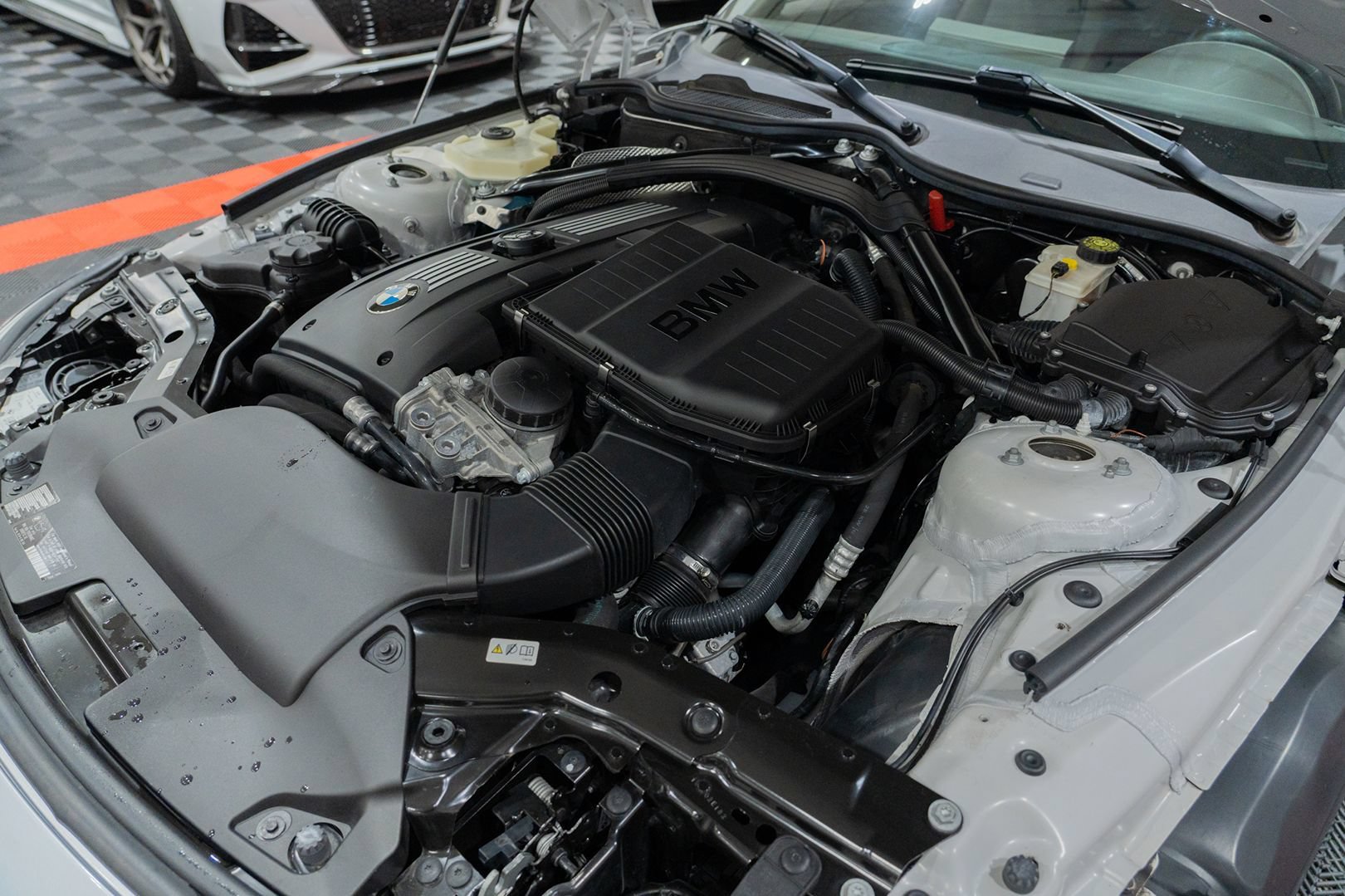 Used 2013 BMW Z4 sDrive35is RWD image 39