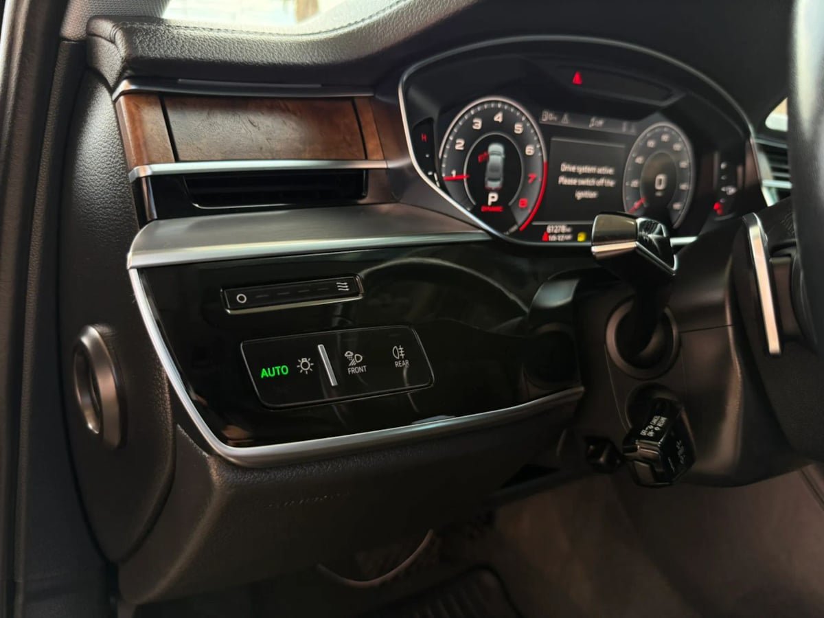 Used 2019 Audi A8 L 3.0T w/ Executive Package AWD/4WD image 40