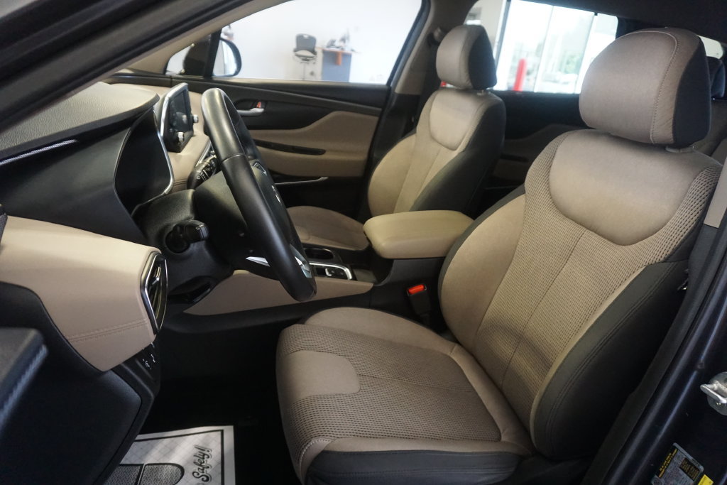 Used 2020 Hyundai Santa Fe SEL w/ Convenience Package FWD image 20