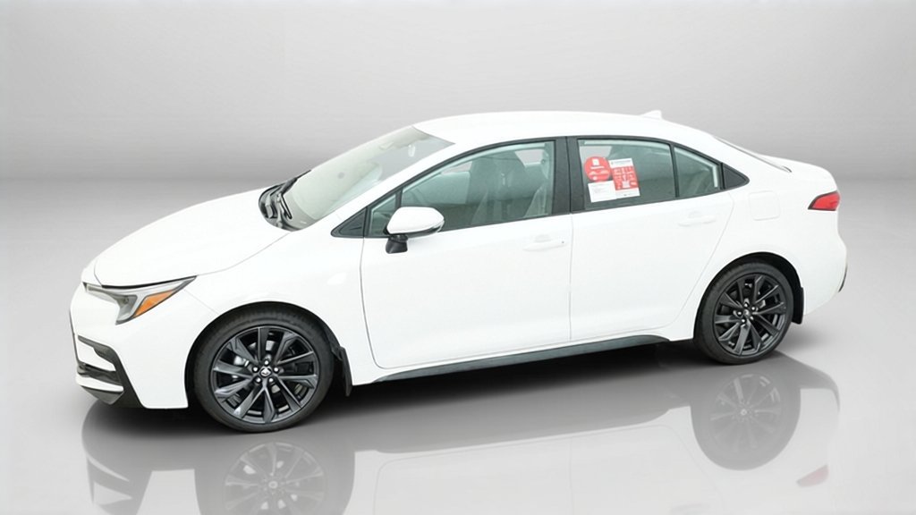 New 2027 Toyota Corolla SE FWD image 3