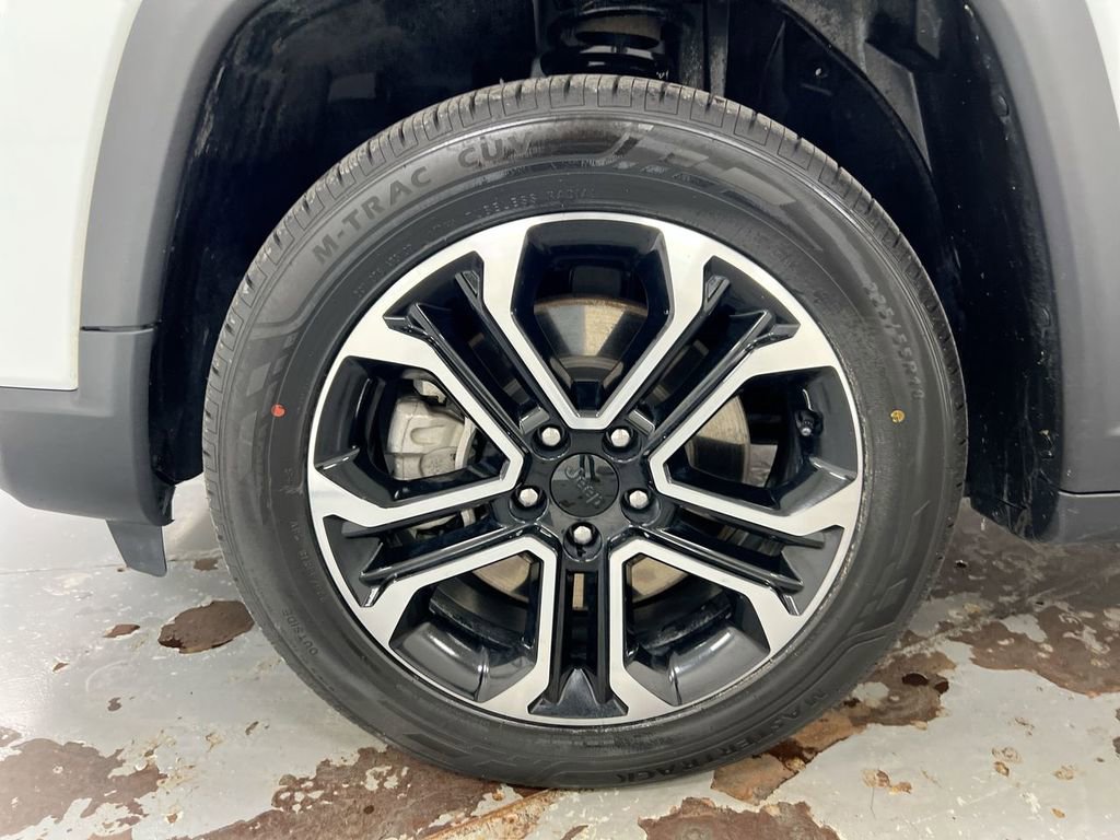 Used 2024 Jeep Compass Limited AWD/4WD image 21
