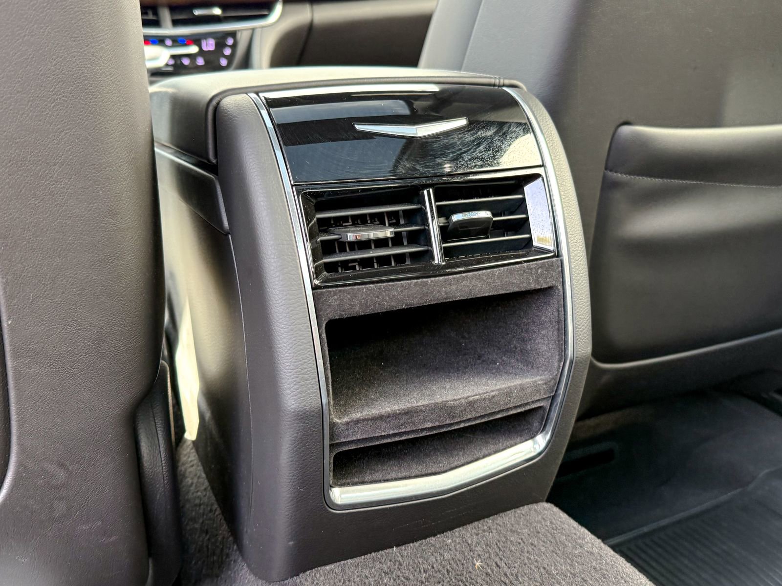 Used 2018 Cadillac CT6 Luxury image 33