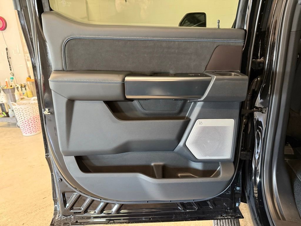 New 2026 Ford F250 Platinum w/ FX4 Off-Road Package image 28