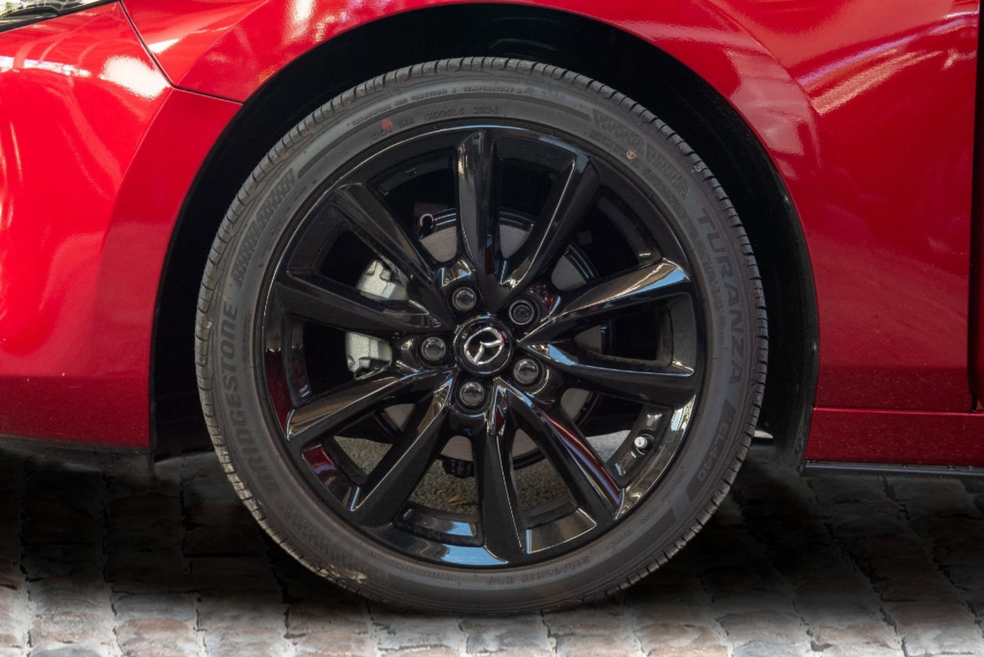 New 2025 MAZDA MAZDA3 2.5 S Hatchback w/ Premium Pkg image 33