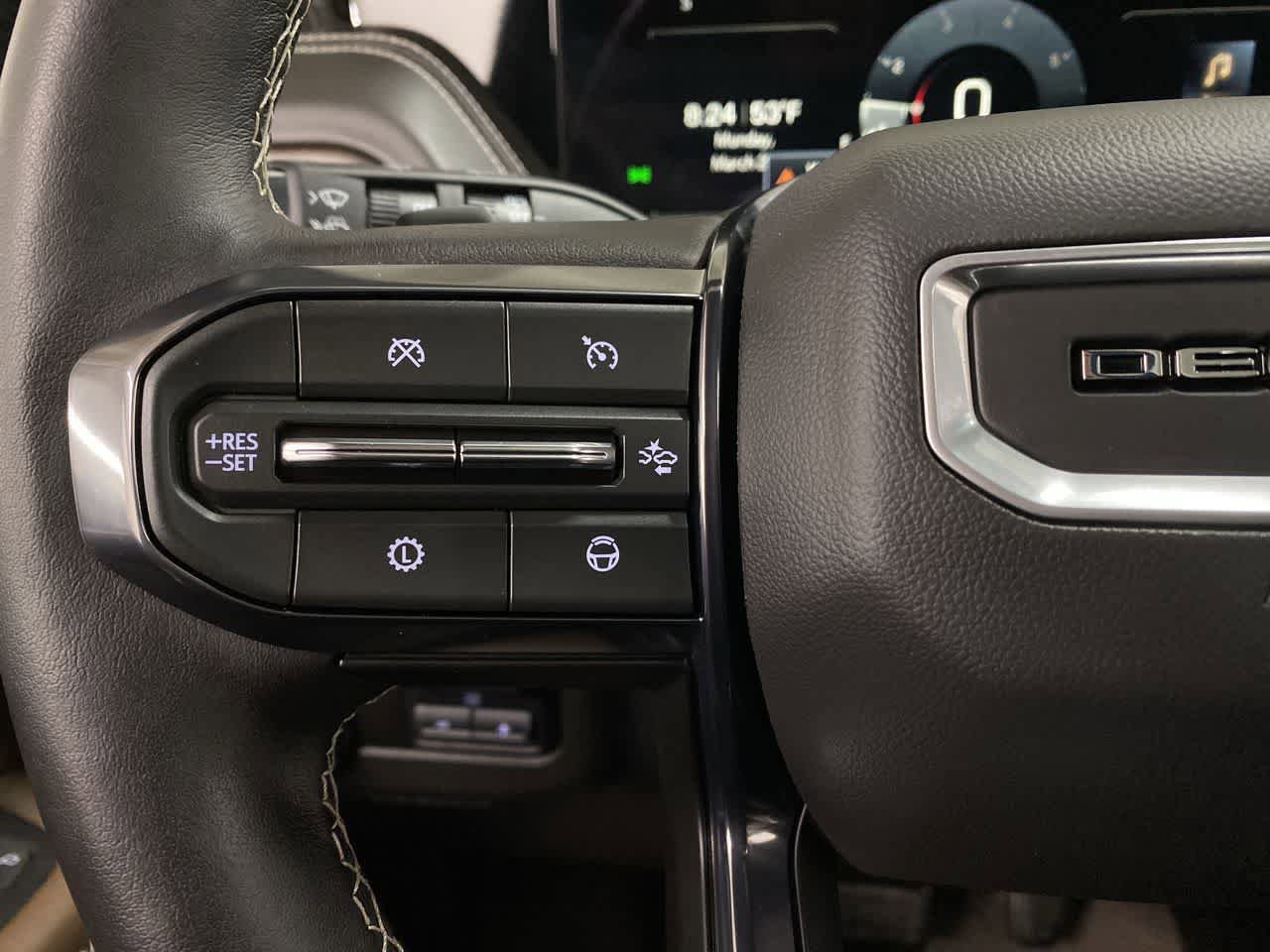 Used 2025 GMC Yukon Denali Ultimate w/ LPO, Floor Liner Package AWD/4WD image 20
