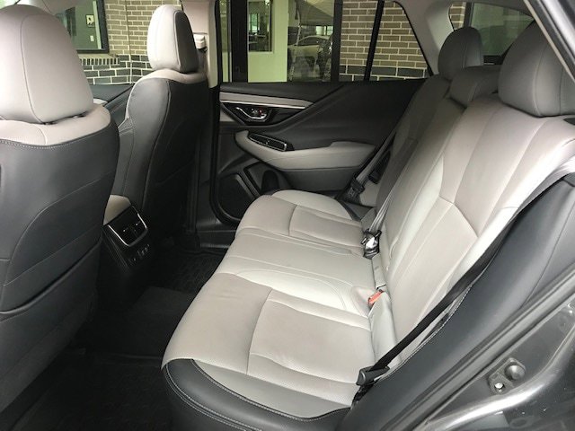 Used 2022 Subaru Outback Limited AWD/4WD image 7