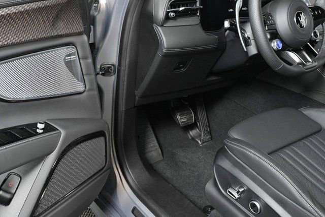 New 2025 Maserati Grecale Folgore image 7