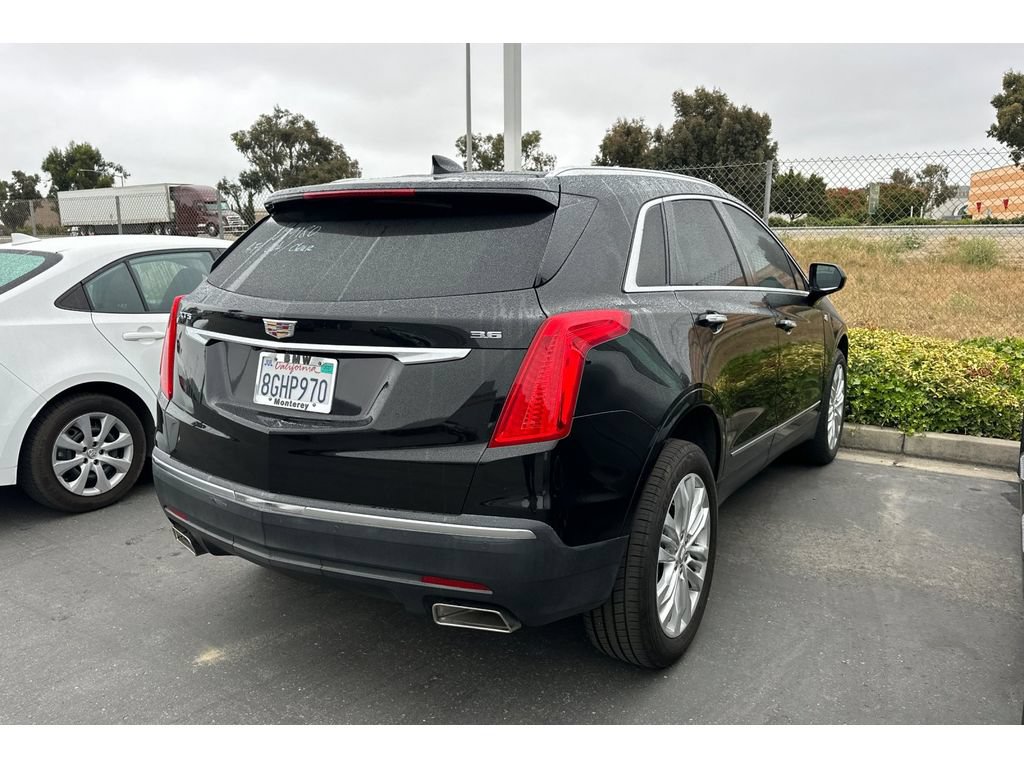 Used 2017 Cadillac XT5 Premium Luxury FWD image 5
