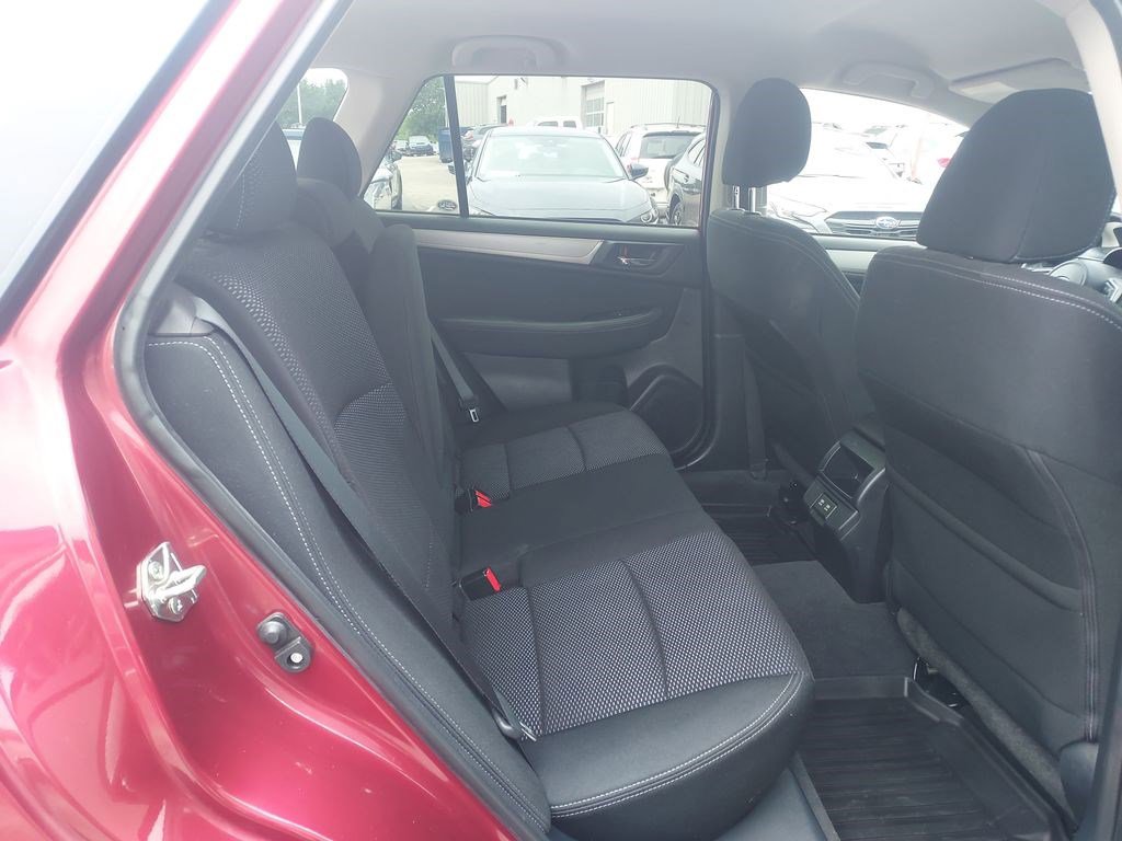Used 2019 Subaru Outback 2.5i Premium AWD/4WD image 27