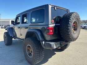 Used 2022 Jeep Wrangler Unlimited Rubicon w/ Xtreme Recon 35" Tire Package image 5