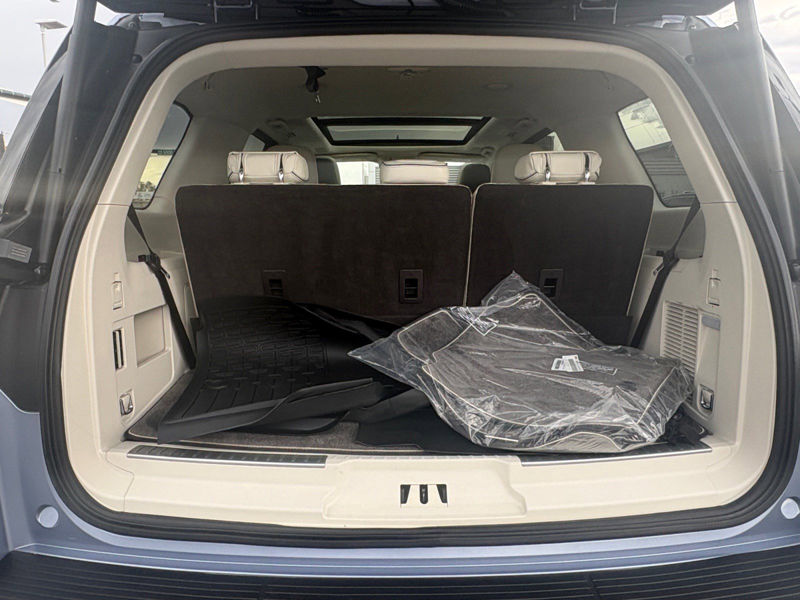 Used 2022 Lincoln Navigator Black Label image 20