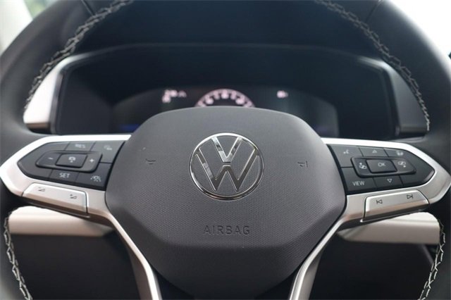 New 2025 Volkswagen Taos S image 9