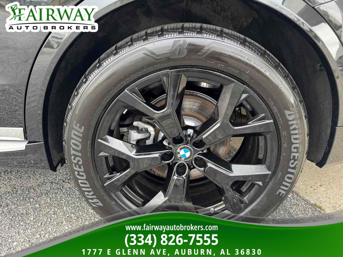 Used 2025 BMW X7 xDrive40i image 36