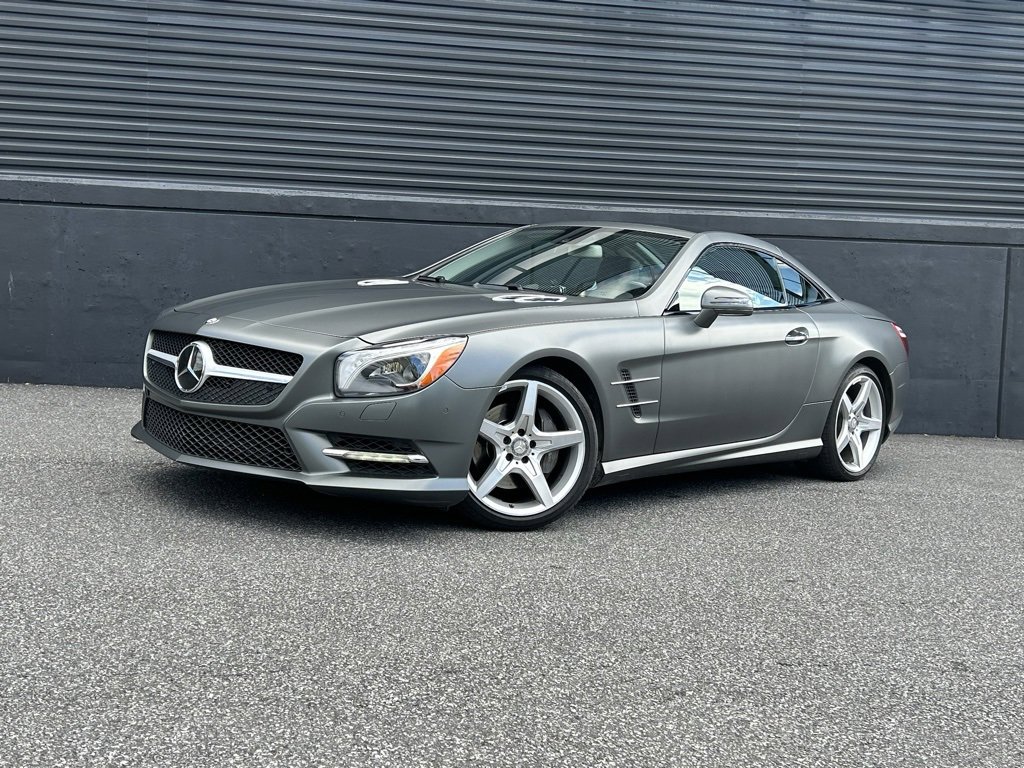 Used 2016 Mercedes-Benz SL 550 image 1
