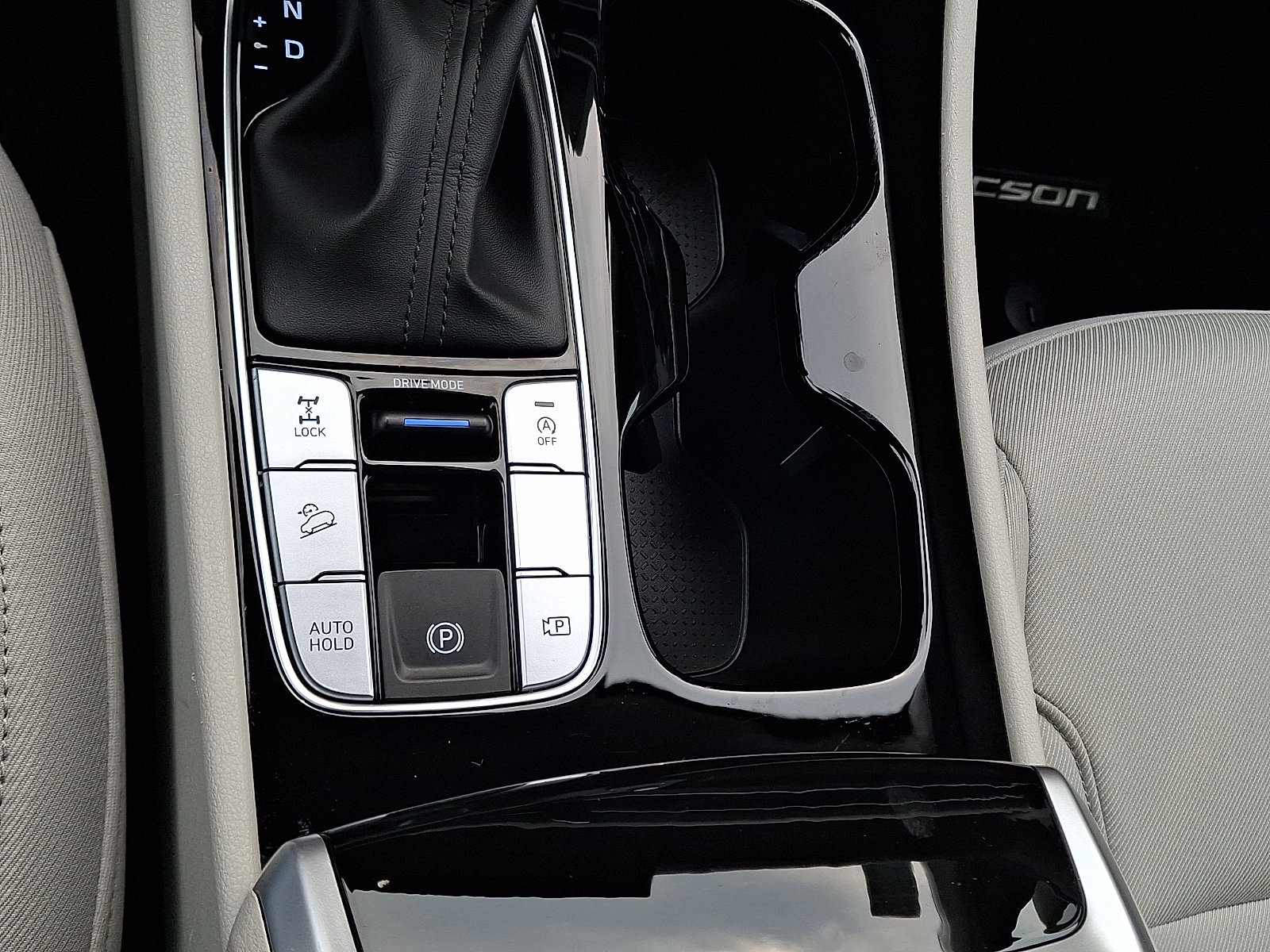 Used 2025 Hyundai Tucson SEL AWD/4WD image 25