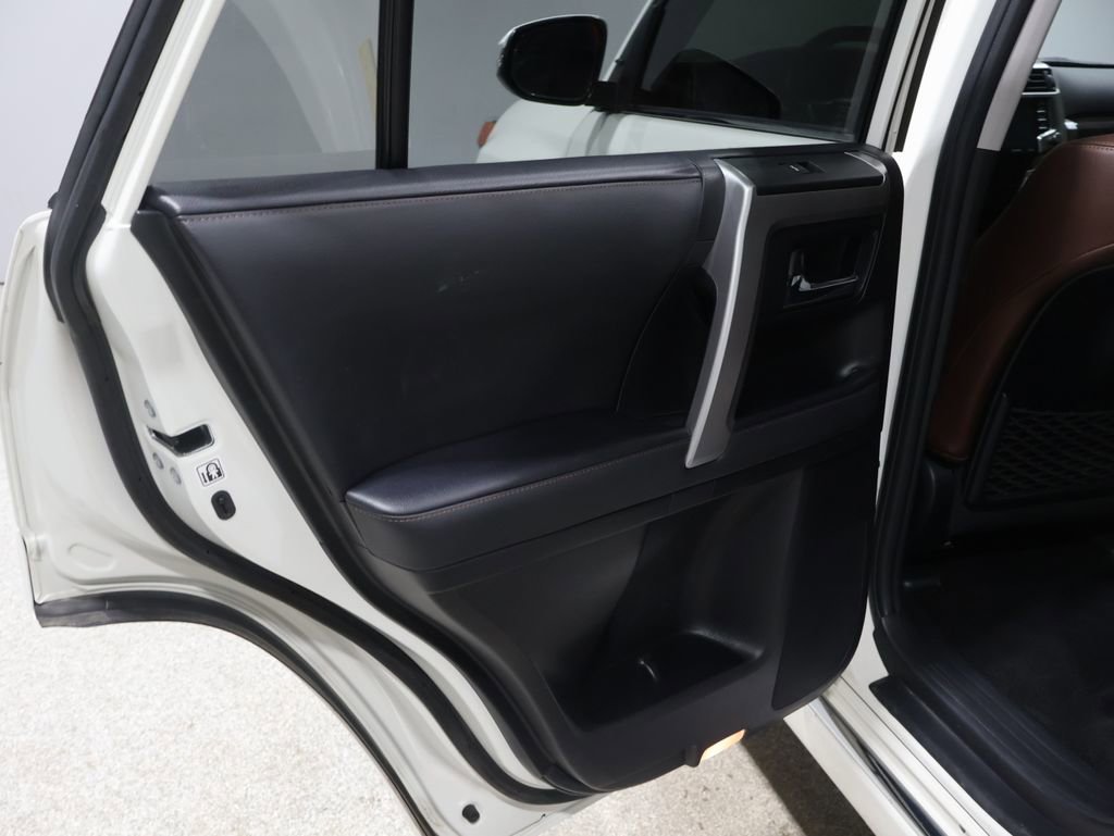 Used 2023 Toyota 4Runner Limited image 20