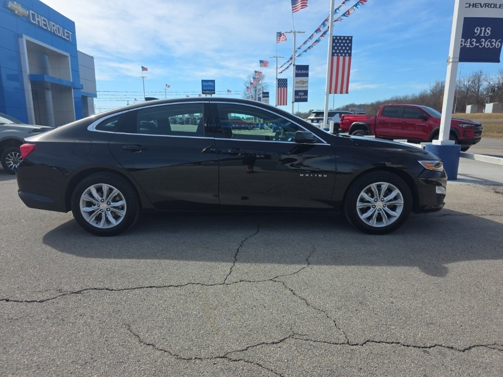 Used 2023 Chevrolet Malibu LT image 4