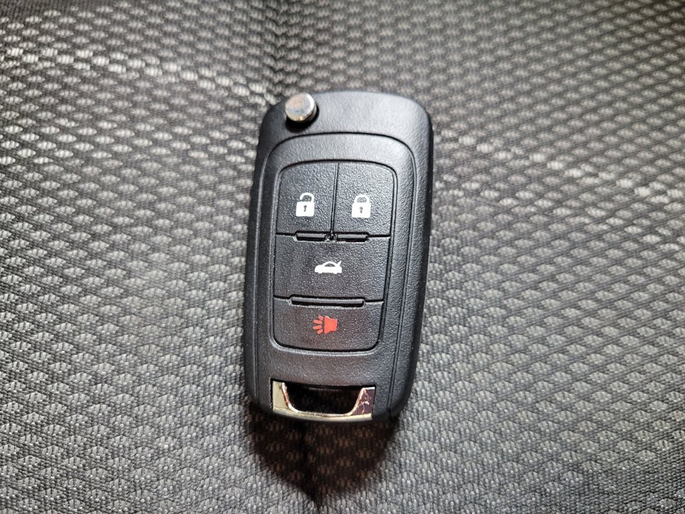 Used 2015 Chevrolet Sonic LT FWD image 32