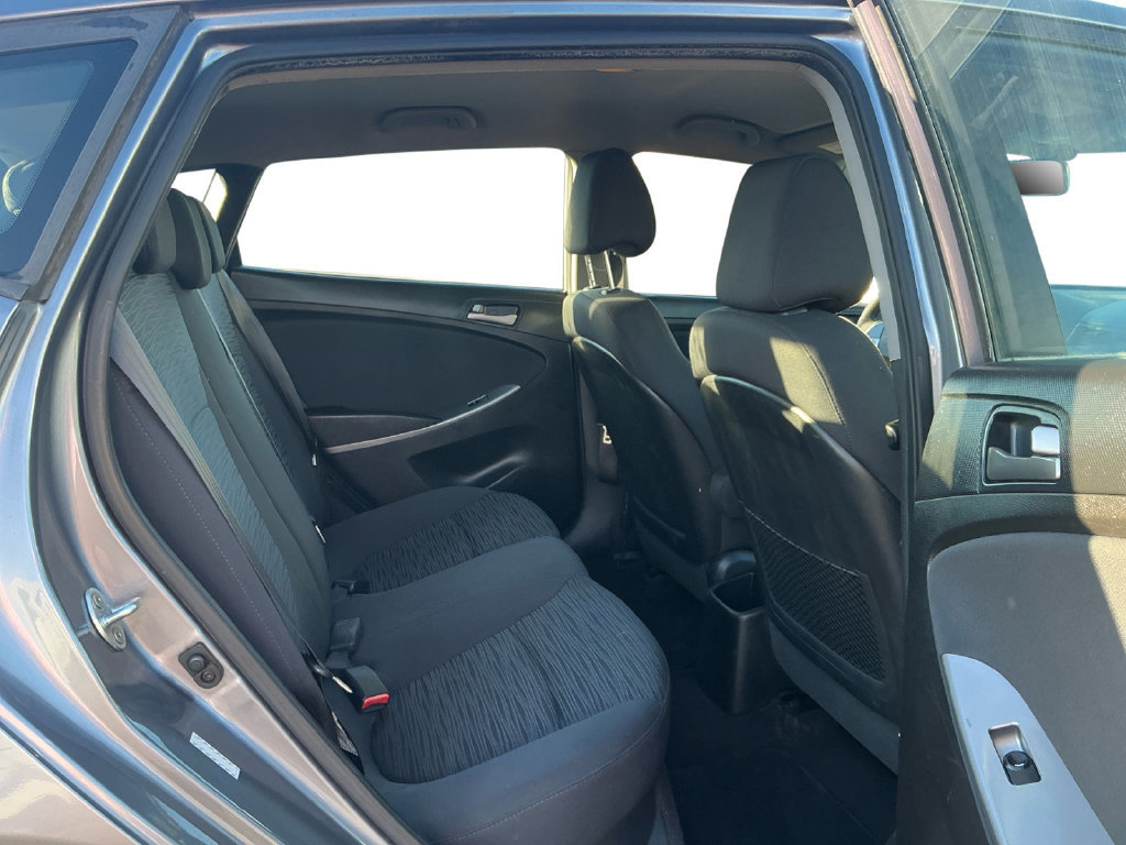 Used 2017 Hyundai Accent SE FWD image 23