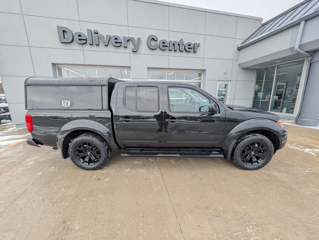 Used 2021 Nissan Frontier SV w/ Midnight Edition Floor Mats image 4