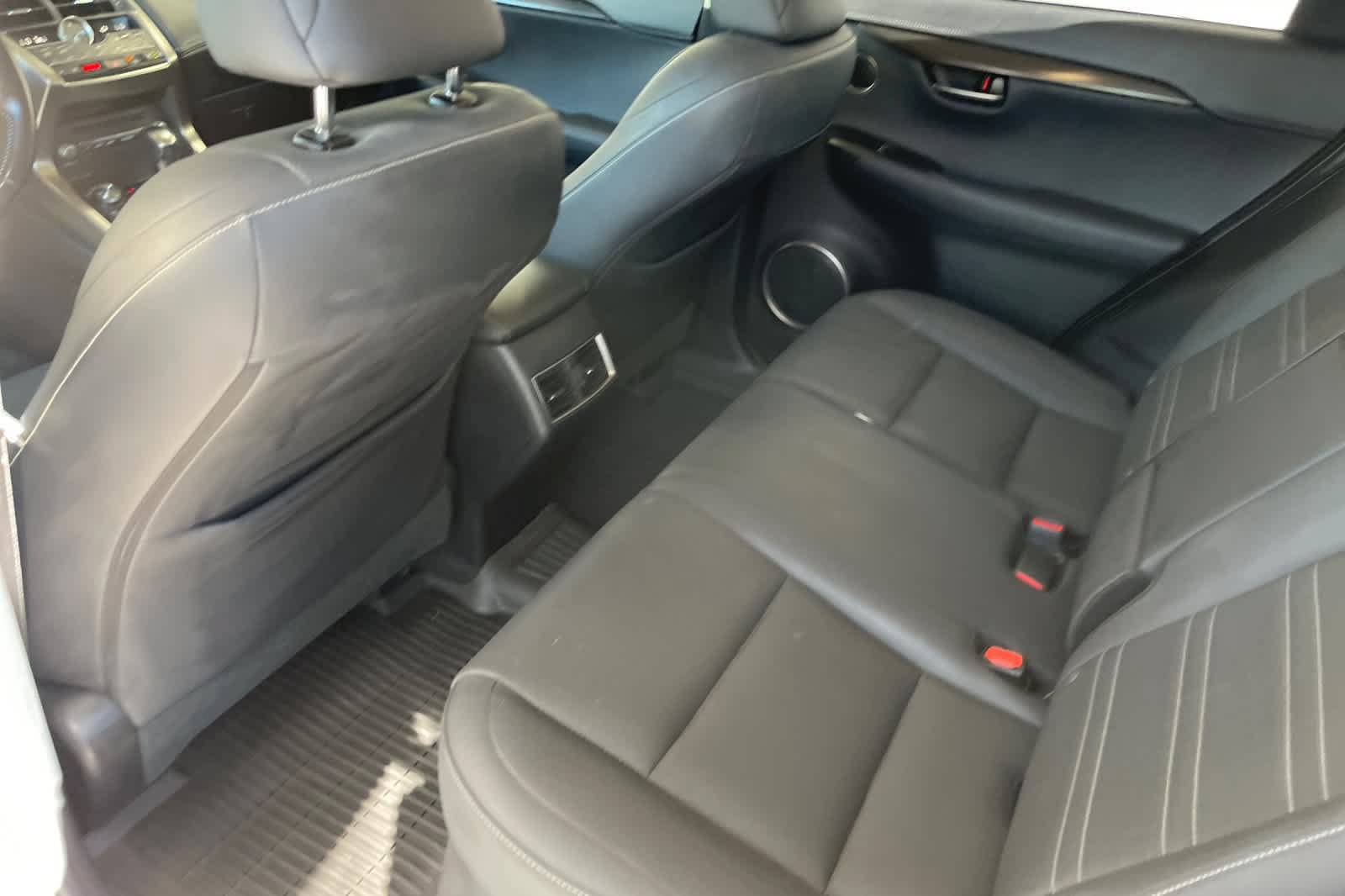 Used 2019 Lexus NX 300h AWD w/ Premium Package image 10