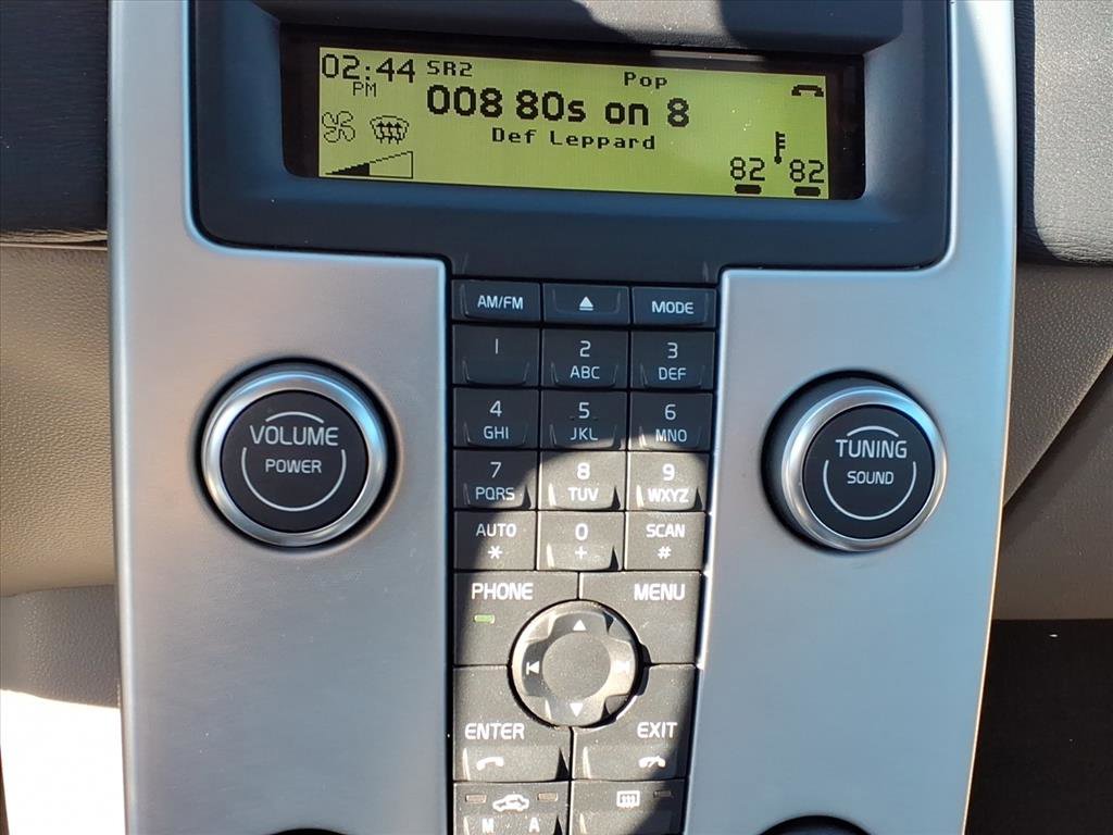 Used 2013 Volvo C70 T5 w/ Climate Pkg image 20