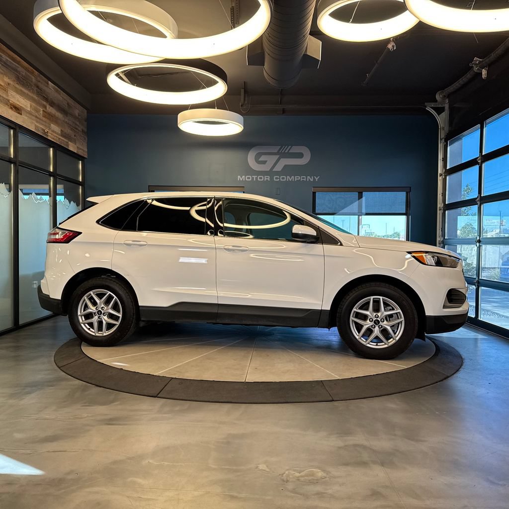 Used 2024 Ford Edge SEL AWD/4WD image 2