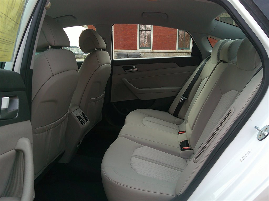 Used 2017 Hyundai Sonata Plug-In Hybrid FWD image 27