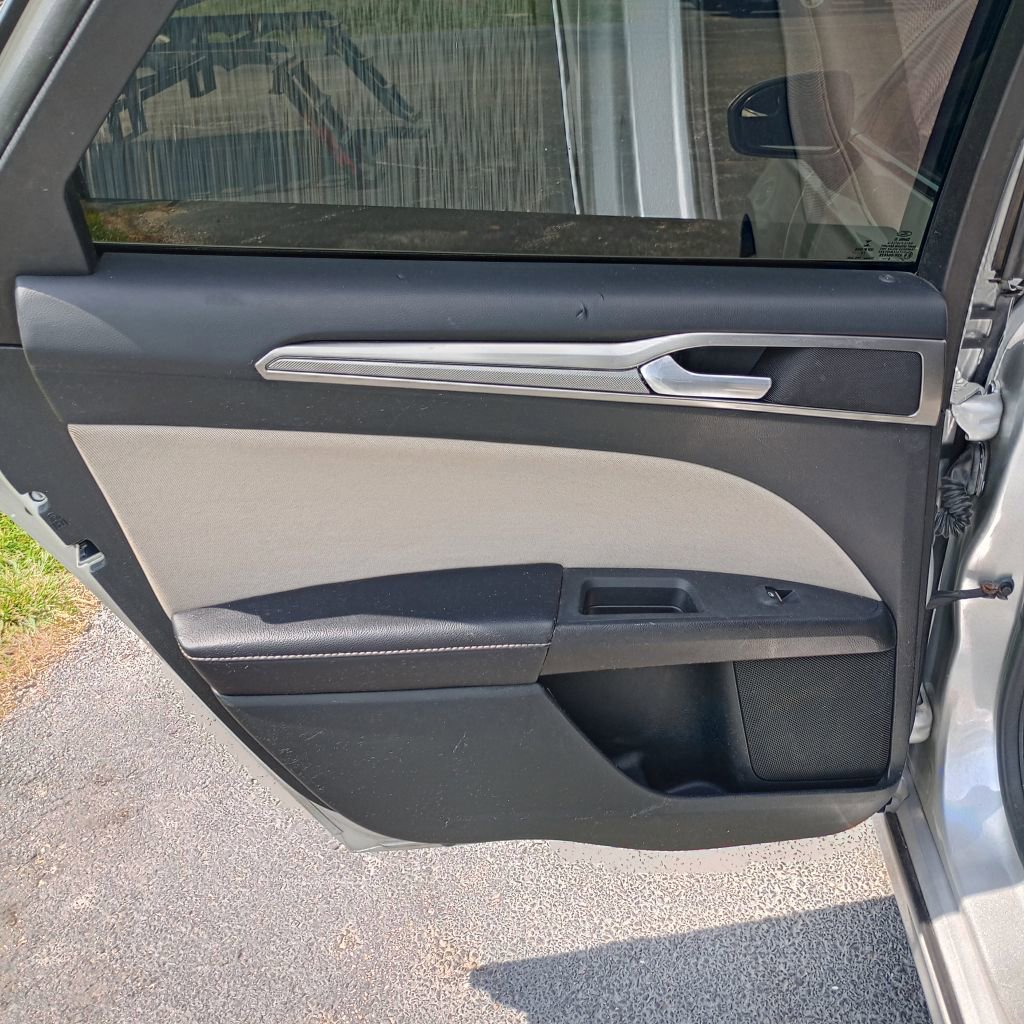 Used 2017 Ford Fusion S image 16