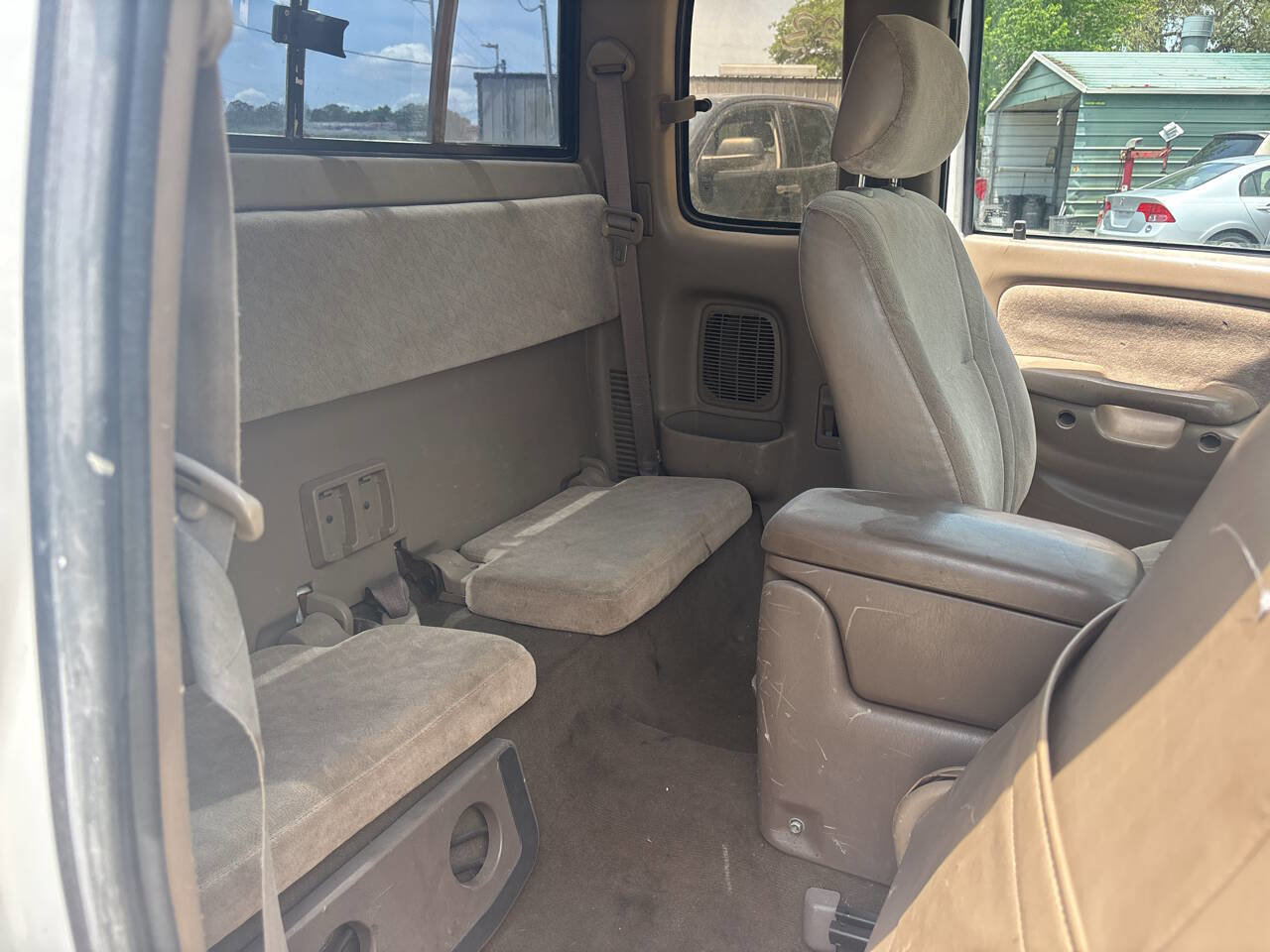 Used 2001 Toyota Tacoma PreRunner RWD image 12