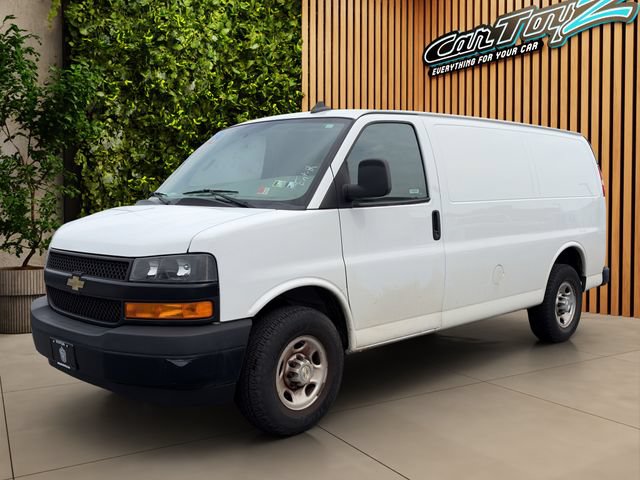 Used 2021 Chevrolet Express 2500 RWD image 10