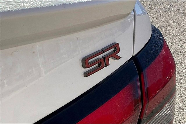 New 2025 Nissan Versa SR w/ Trunk Package image 8