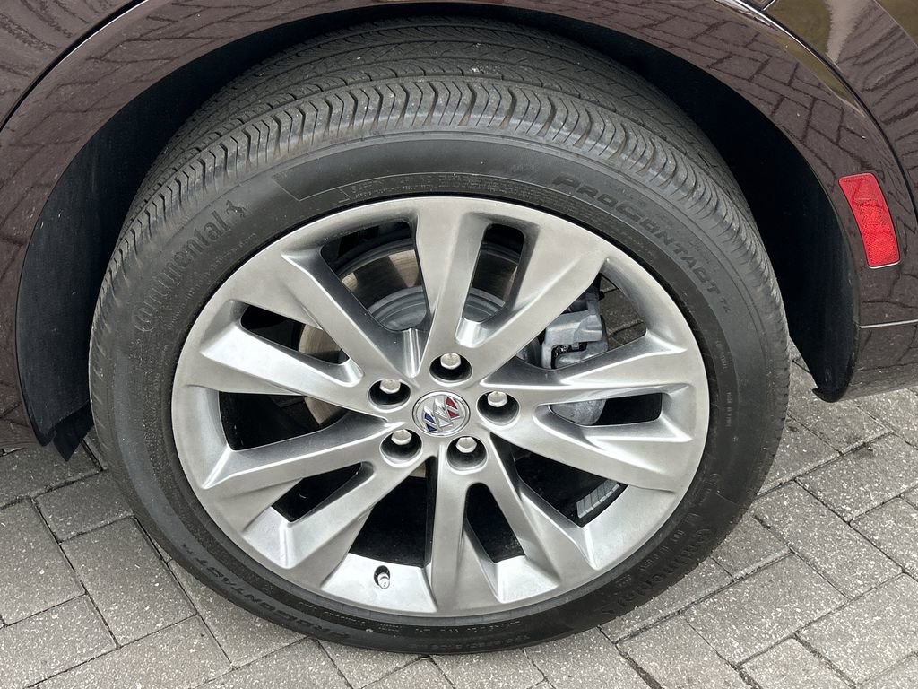 Certified 2023 Buick Envision Avenir image 30