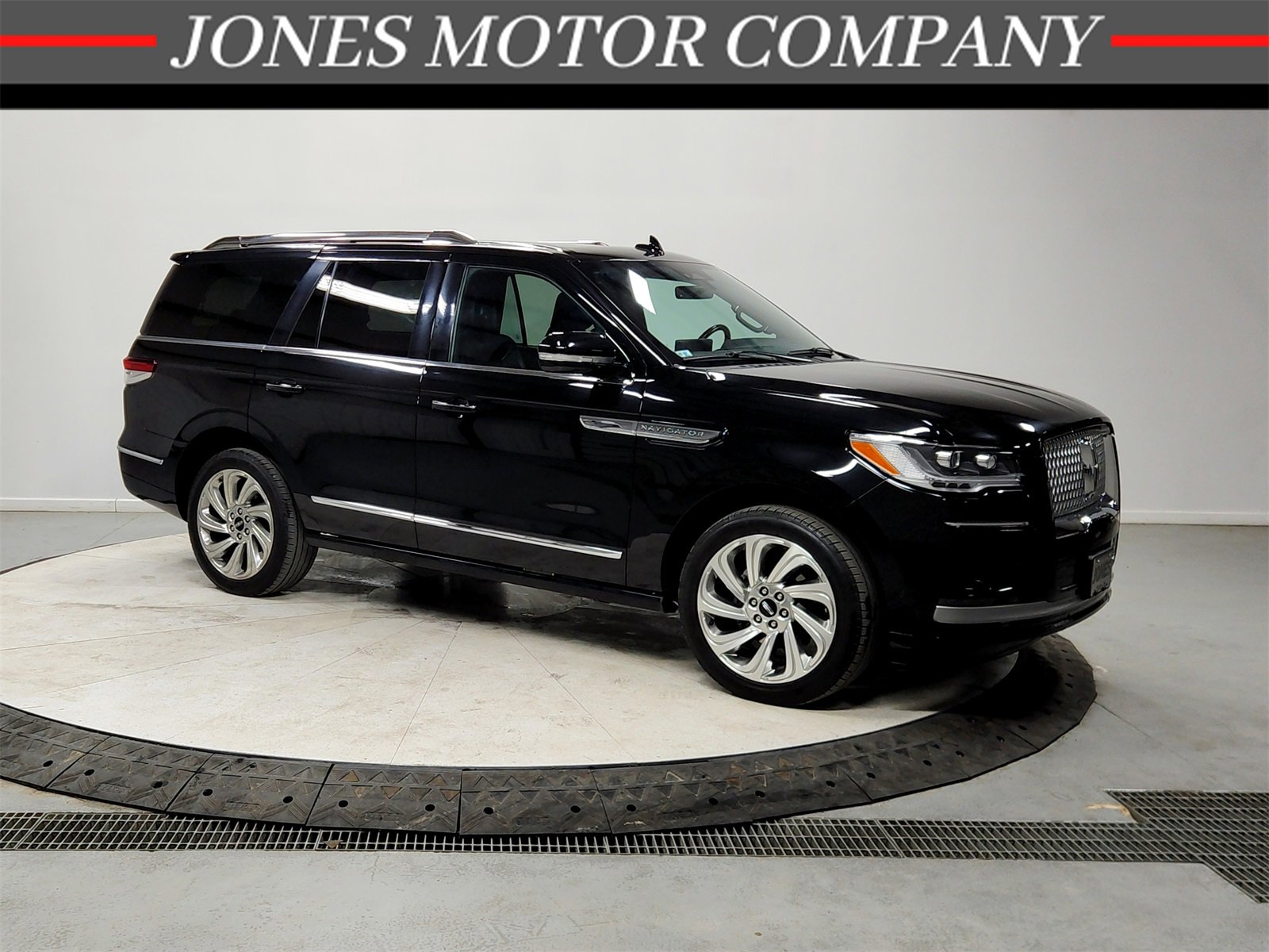 Used 2024 Lincoln Navigator Reserve