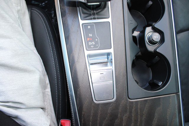 Used 2019 Audi A6 3.0T Premium Plus w/ Premium Plus Package image 27