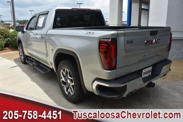 Used 2022 GMC Sierra 1500 SLT w/ X31 Off-Road Package AWD/4WD image 7