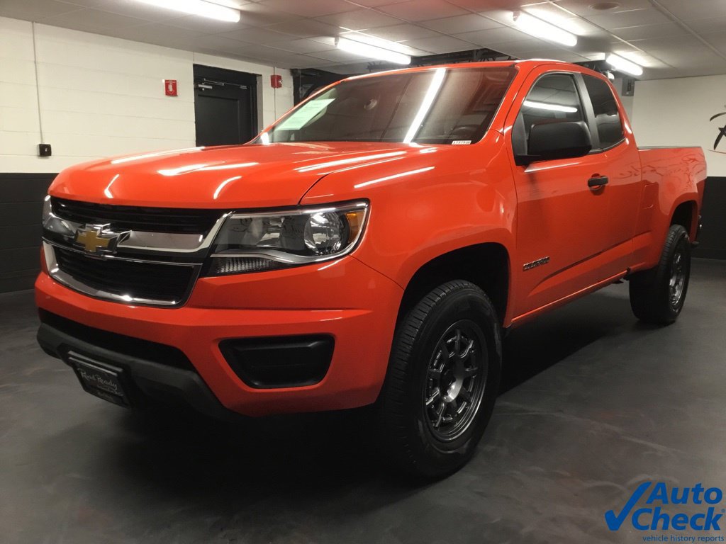 Used 2020 Chevrolet Colorado W/T AWD/4WD image 5