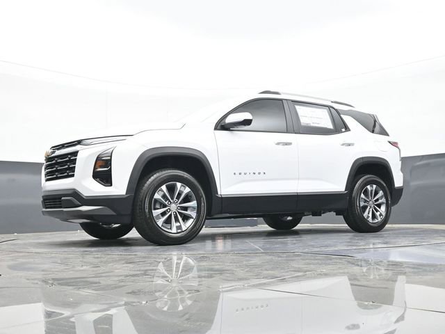 New 2026 Chevrolet Equinox LT w/ Convenience Package II FWD image 60